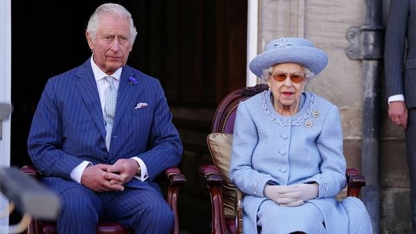 Новый британский монарх назвал смерть Елизаветы II моментом величайшей грусти<br />
