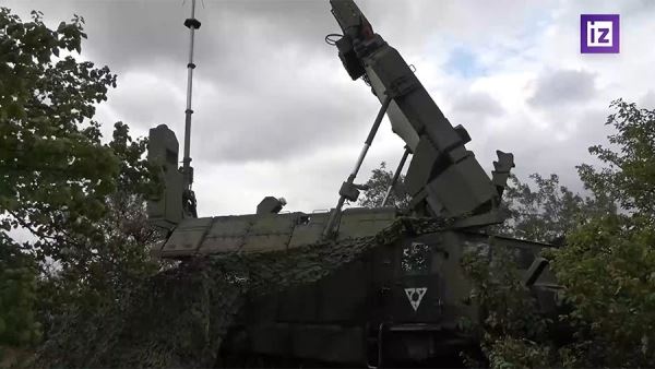 Российские зенитчики с помощью С-300 отбили атаку украинских военных<br />
