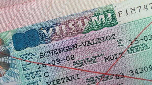 В МИД Латвии подтвердили ограничение въезда для граждан РФ с шенгенскими визами<br />
